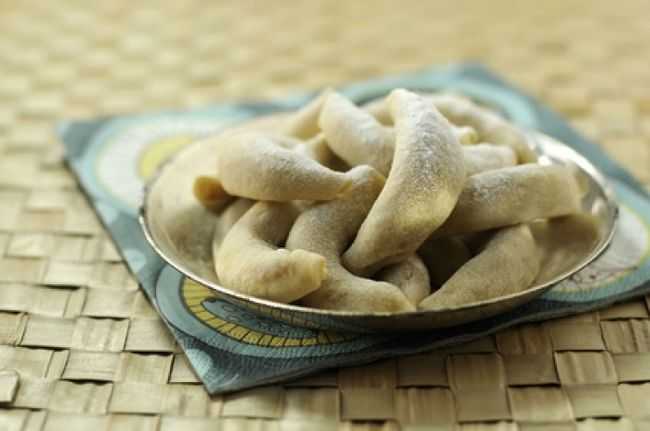 Cornes de gazelle aux amandes et pistaches