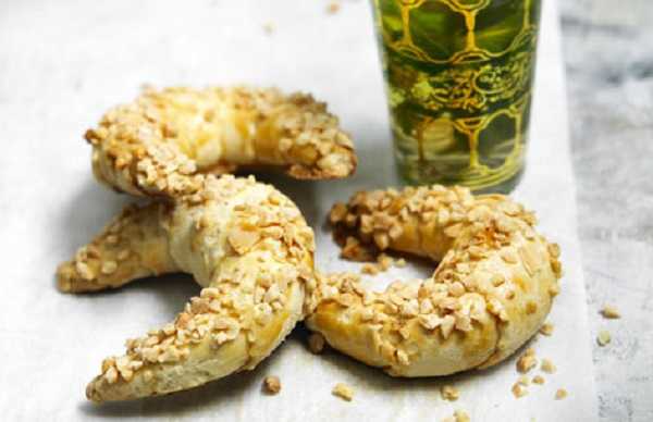 Cornes de gazelle aux amandes 