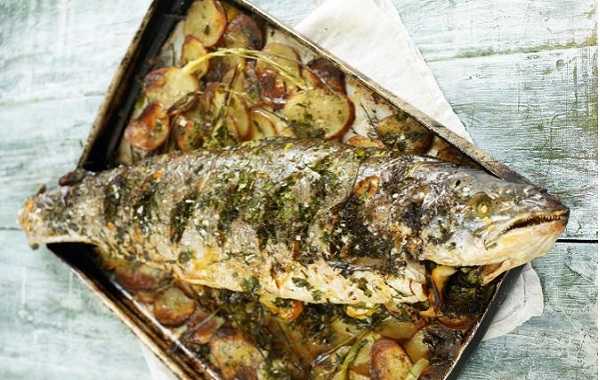 Recette de daurade au four au pommes de terre