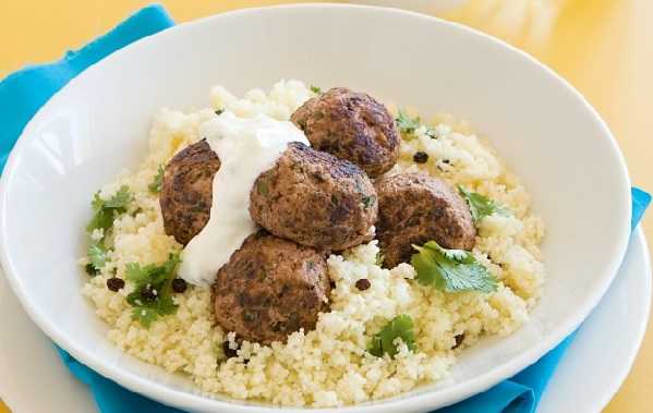 Couscous aux kefta