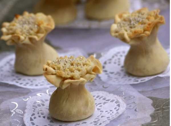 http://www.la-cuisine-marocaine.com/photos-recettes/miniatures/01-knidlettes.jpg