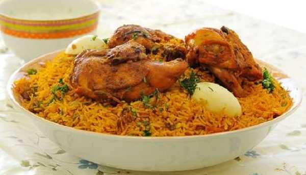 Riz au poulet �pic�