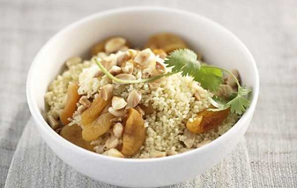 Salade de couscous aux fruits secs
