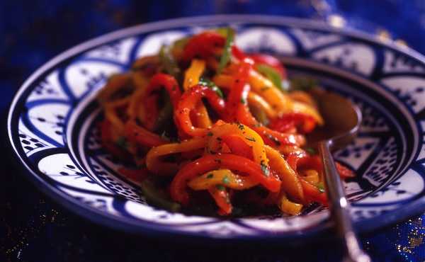Salade de poivrons et de tomates grill�s