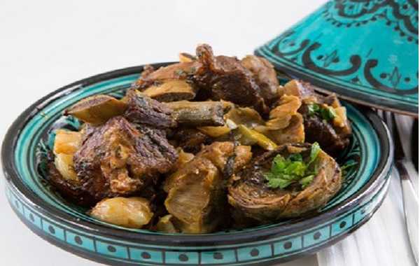 Recette de tajine d'agneau aux artichauts et courgettes