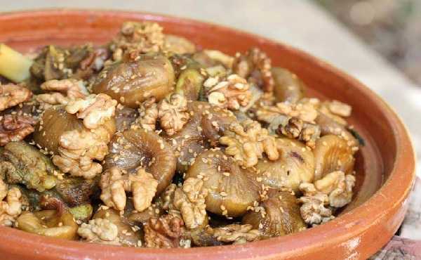 Tajine d�agneau aux figues et aux noix