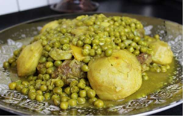Recette de tajine d'artichauts et petits pois