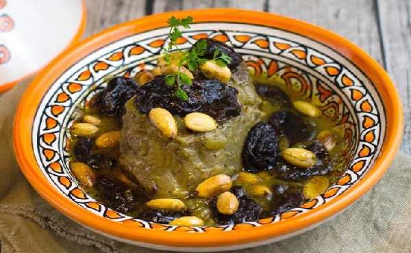 Tajine de mouton aux pruneaux
