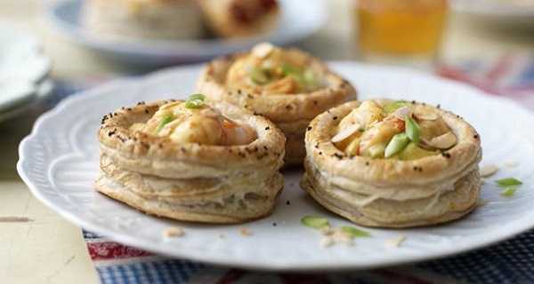 Bouchées feuilletées au poulet