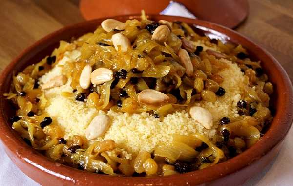Couscous à la sauce safranée