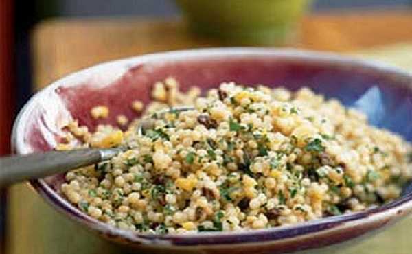 Couscous Maftoul aux légumes verts