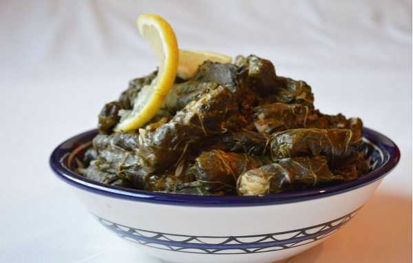 Feuilles de vigne farcies (dolmas)