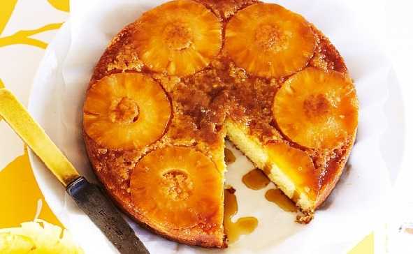 Gâteau de riz aux pommes et ananas