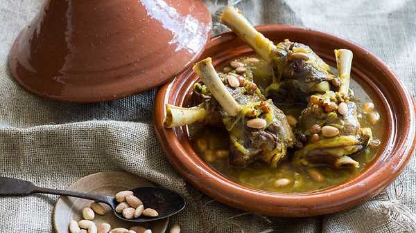Tajine agneau amandes et raisins secs