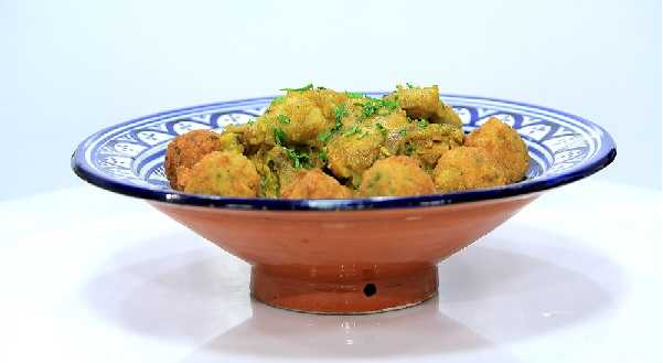 Tajine de poulet aux boulettes de couscous