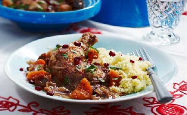 Tajine de poulet aux grenades