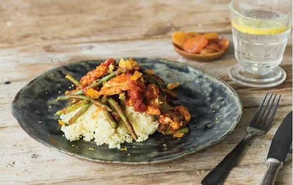 Tajine de poulet aux haricots verts et pomme de terre