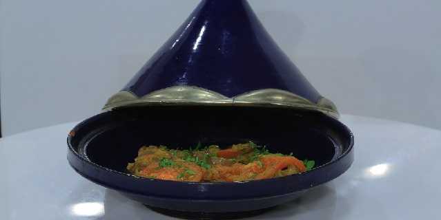 Tajine de veau aux oignons et aux tomates