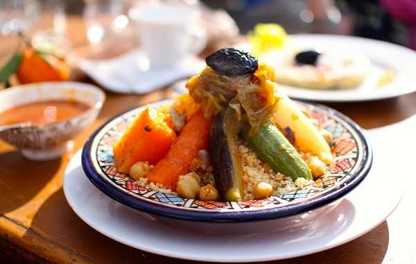 Couscous de poulet  aux légumes