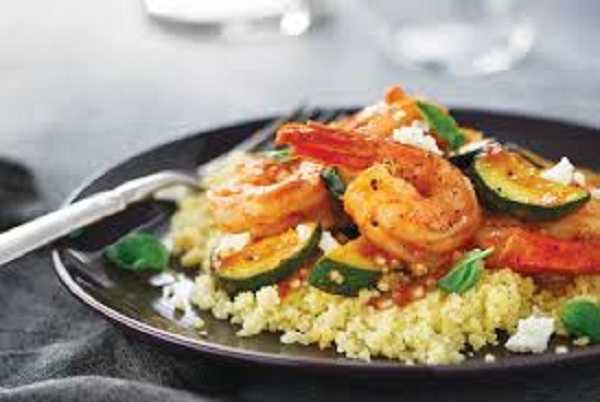 Couscous aux courgettes et aux crevettes