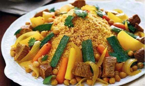 Couscous en sauce rouge