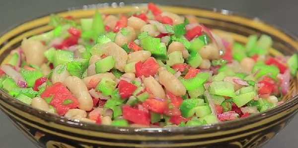 Salade marocaine de pois chiches et tomates