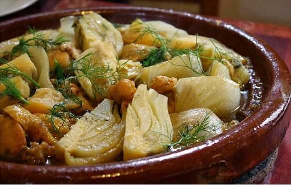 Tajine de bar au fenouil