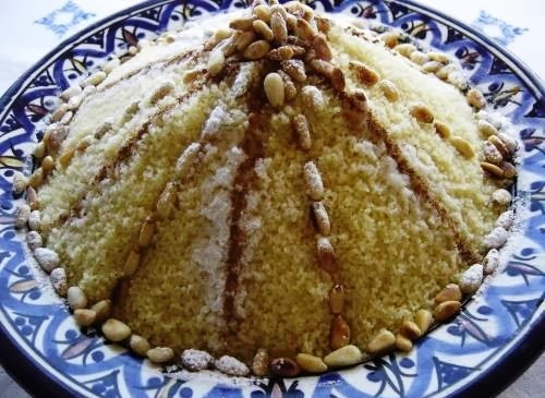 Couscous sucré à la cannelle (Seffa)