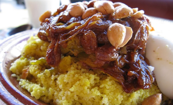 Couscous à la sauce sucrée salée