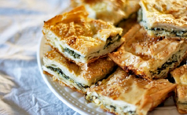 Pastilla aux épinards et viande hachée