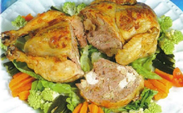 Poulet désossé farci