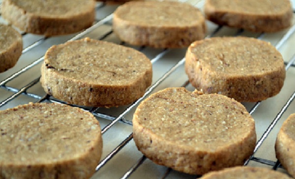 Sablés au chocolat et aux noisettes