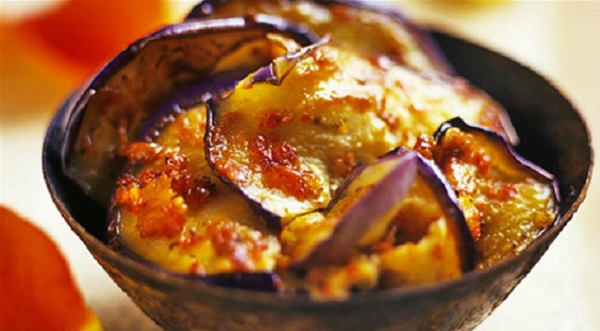 Salade d'aubergines à la tomate