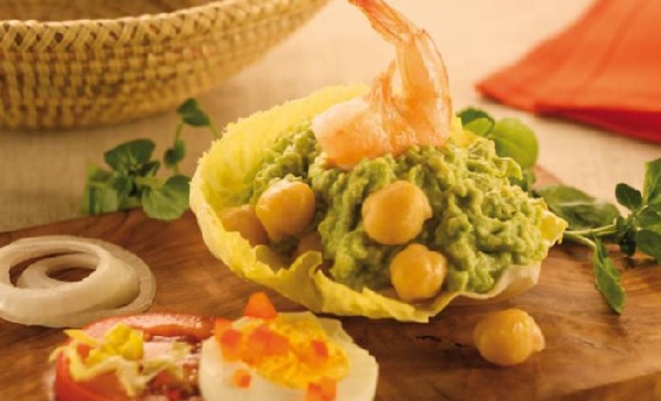 Salade d'avocats aux crevettes