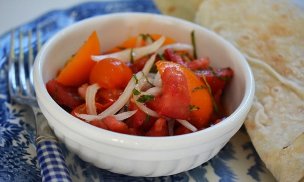 Salade de tomates Libanaise