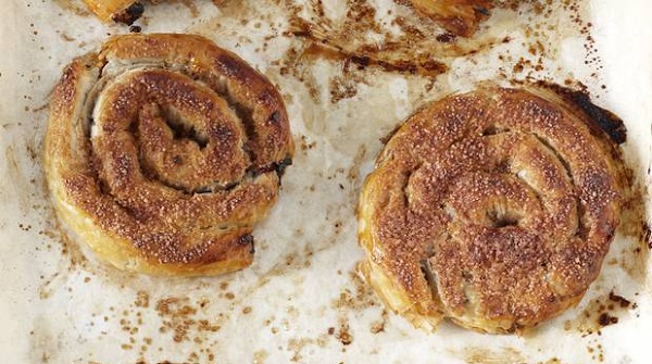 Serpentine de brick aux amandes et au miel