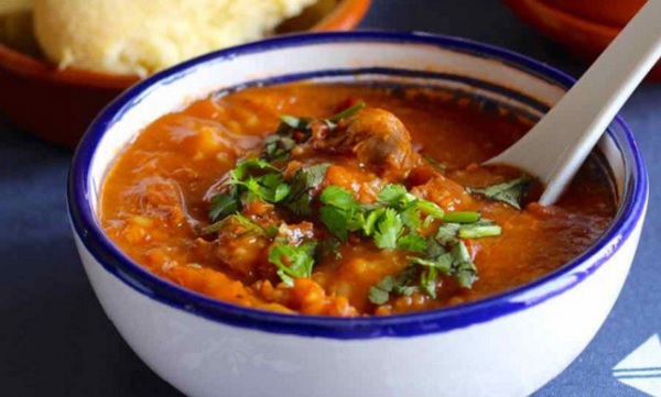 Soupe de légumes aux merguez