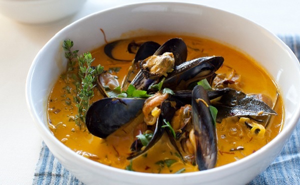 Soupe aux moules aux épices