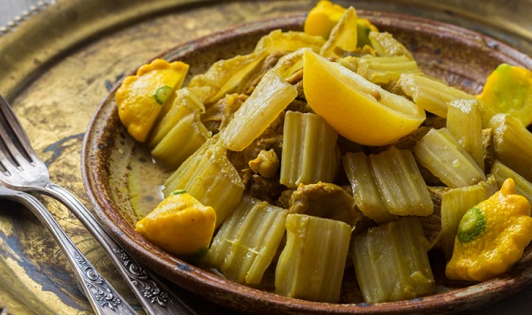 Tajine d'artichauts aux cardons