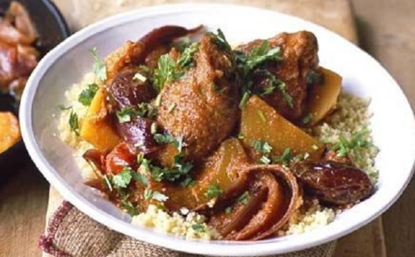 Tajine de canard aux dattes et abricots
