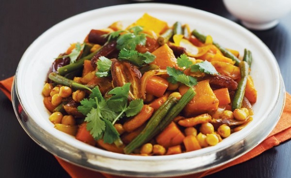Tajine de légumes aux dattes
