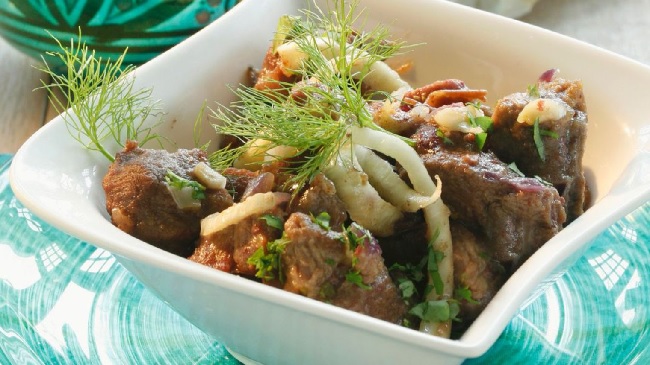 Tajine de petits pois et fenouil
