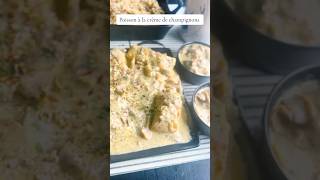 Poisson à la crème de champignons